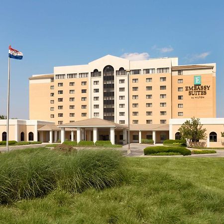 Embassy Suites By Hilton Kansas City International Airport Exterior photo